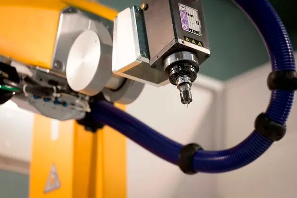 S160 machine cnc robot cellule fermée utilisation de l'écran tactile