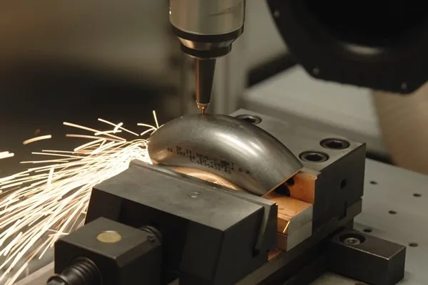 laser cutting robot